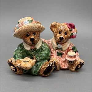 Boyds Bears Bearware Pottery Salt Pepper Shakers Tea Party Emma Bailey #9E/3085